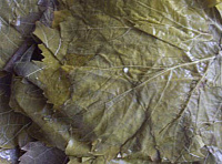 Листья виноградные маринованные